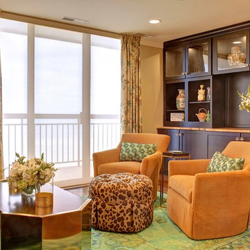 Luxurious Lakefront Corner Unit