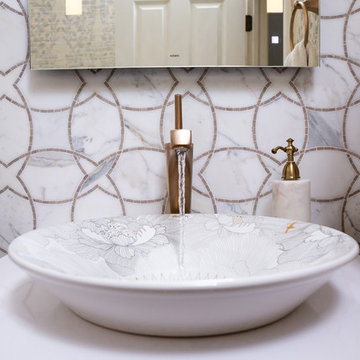 Ridgeside Drive Powder Bath- Designer: Bethany