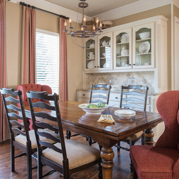 Classically Elegant Kitchen