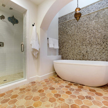 FABULOUS FRAICHE BLUE EXTERIOR AND SO MUCH MORE!