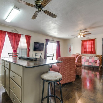 215 W Laurel St, San Antonio, TX