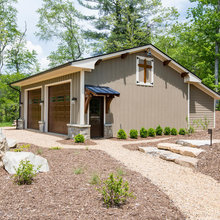 Detached Garage