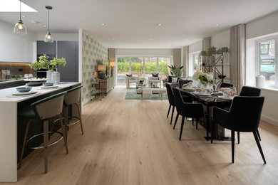 This is an example of a modern dining room in London.
