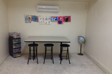 Example of a family room design in Phoenix