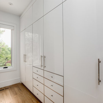 Glenview Modern Home
