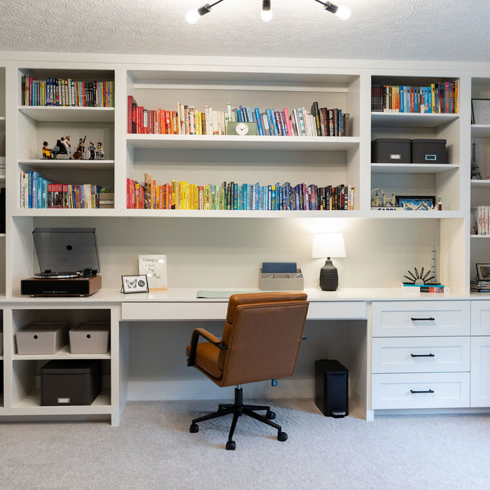 Custom builtins with Natassja Designs and 3C Woodworking
