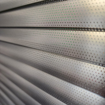 Aluminum blinds for living room