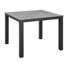 outdoor table