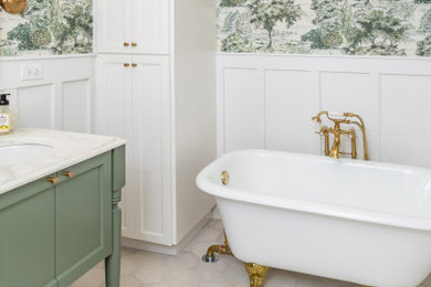 Bathroom - bathroom idea in Birmingham