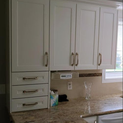 Verona Shaker | Matte White Cabinet Doors - Kitchen Cabinetry