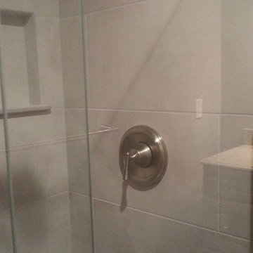 Bathroom & Kitchen