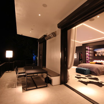 Mulholland Residence