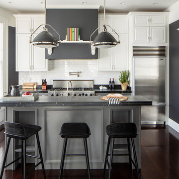 Shades of grey. S.F. apartment by Suzanne Glynne