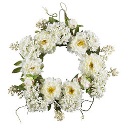 Traditional Wreaths And Garlands by VirVentures