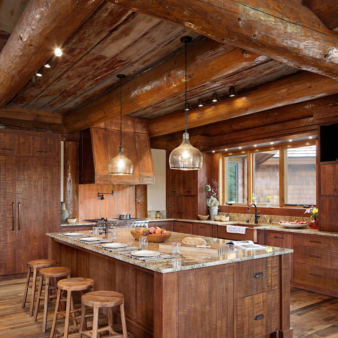 Log Homes Showcase