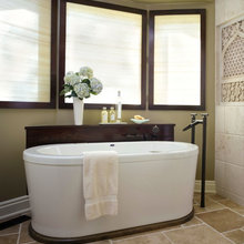 Bath window