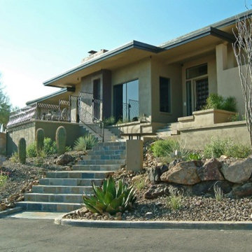 Paradise Valley Hillside Vanishing Edge Pool and Spa - Outdoor Living Area