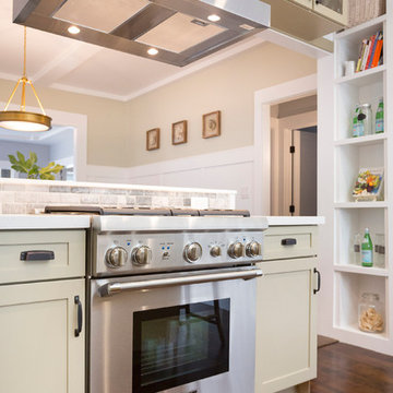 Fresh & Modern Interpretation of a 1915 Craftsman