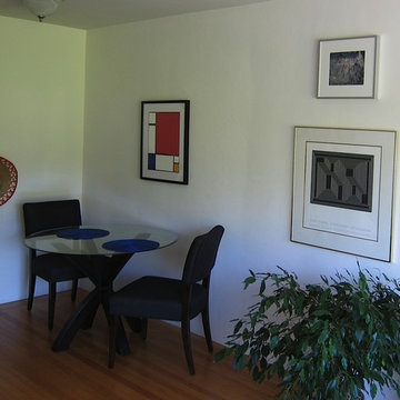 Young Bachelor Apartment