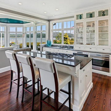 E. River Road, Rumson