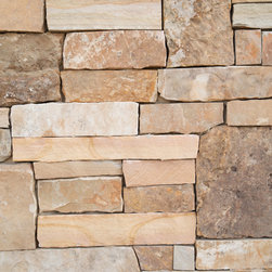 Natural Stone Veneer Aged Quarry with 25% Fieldstone Ashlar - Outdoor Structures