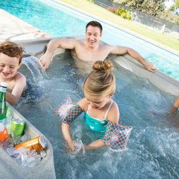 Freeflow Spas - Hot Tubs