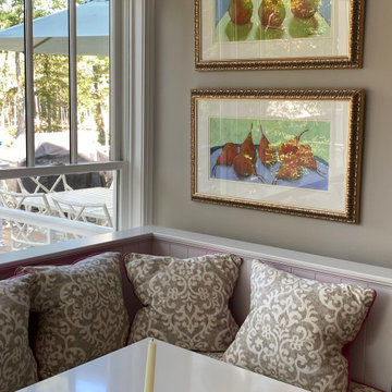 Kitchen banquette