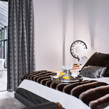 Contemporary Bedroom