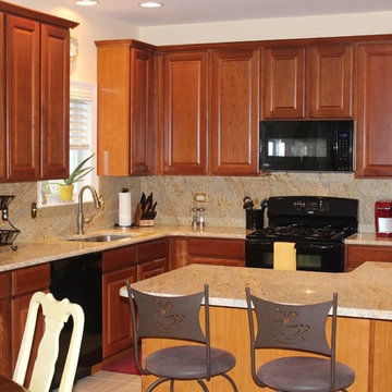 Traditional Kitchen with L Shaped Island