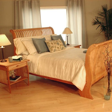 Sleigh Bed Set