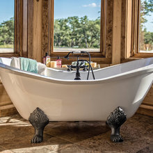 lakehouse bathrooms