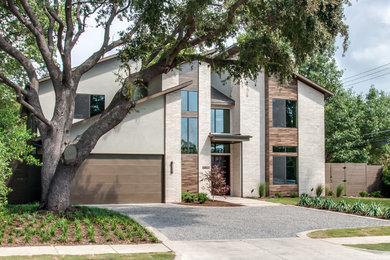 Modern exterior home idea in Dallas