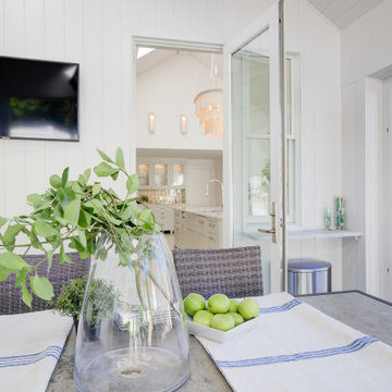Huntington Bay Pantry, Laundry, and Patio