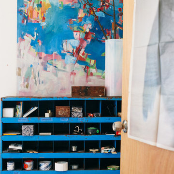 A Light-Filled Artist’s Loft Has Touches of Home
