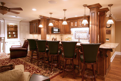 Home design - traditional home design idea in Charlotte