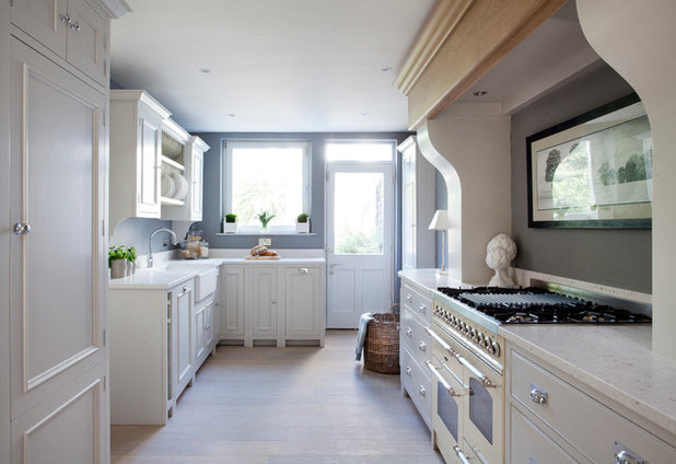 Country Kitchen by Neptune by Global Village