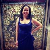 Jennifer Holliman's photo