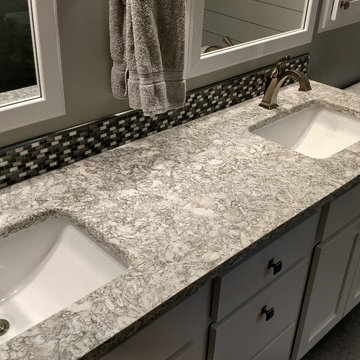 Huff Park Bath Remodels