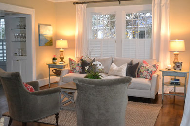 Inspiration for a transitional home design remodel in Charlotte