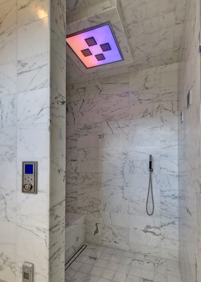 Contemporary Bathroom by Phil Kean Designs