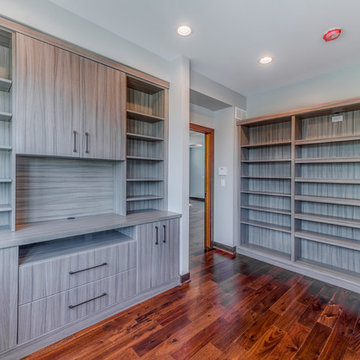 Blue Eco House - Home Office