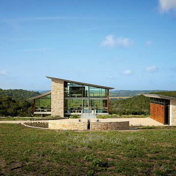 A Glass House in the Hill Country