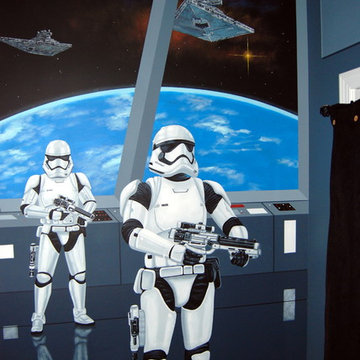 Star Wars: The Force Awakens Murals in a bedroom by Tom Taylor of Mural Art LLC