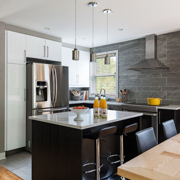Contemporary Kitchen by Kim Lapointe Interior Designer  - Montreal