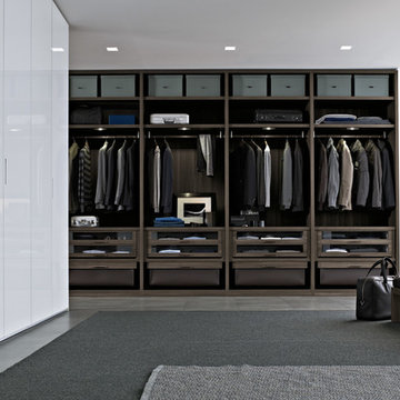 Walk-In Closets