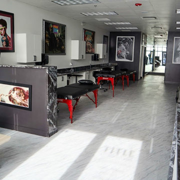 Tattoo Shop/Commercial Space