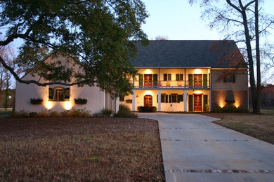 Farmhouse exterior home photo in Austin