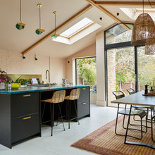 Houzz Tour: Modern and Vintage Mix Beautifully in a Period Home