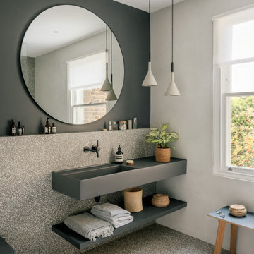 Facet House Master En-Suite