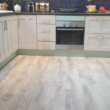 Laminate in Cork